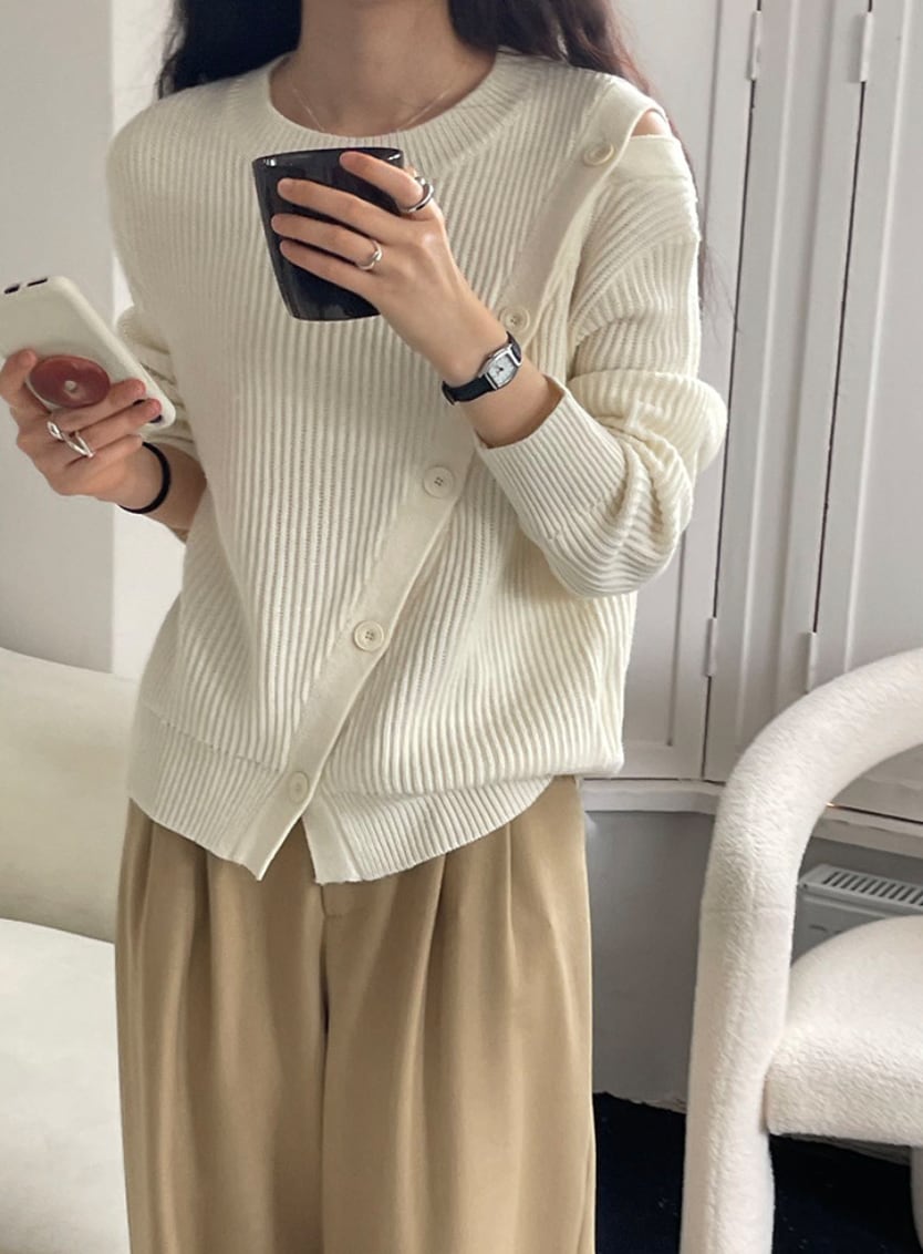 ウール混カットショルダーボタンニットトップス　４色展開 - select store mirror meウール混カットショルダーボタンニットトップス　４色展開190133082mirror meselect store mirror me190133082ホワイト