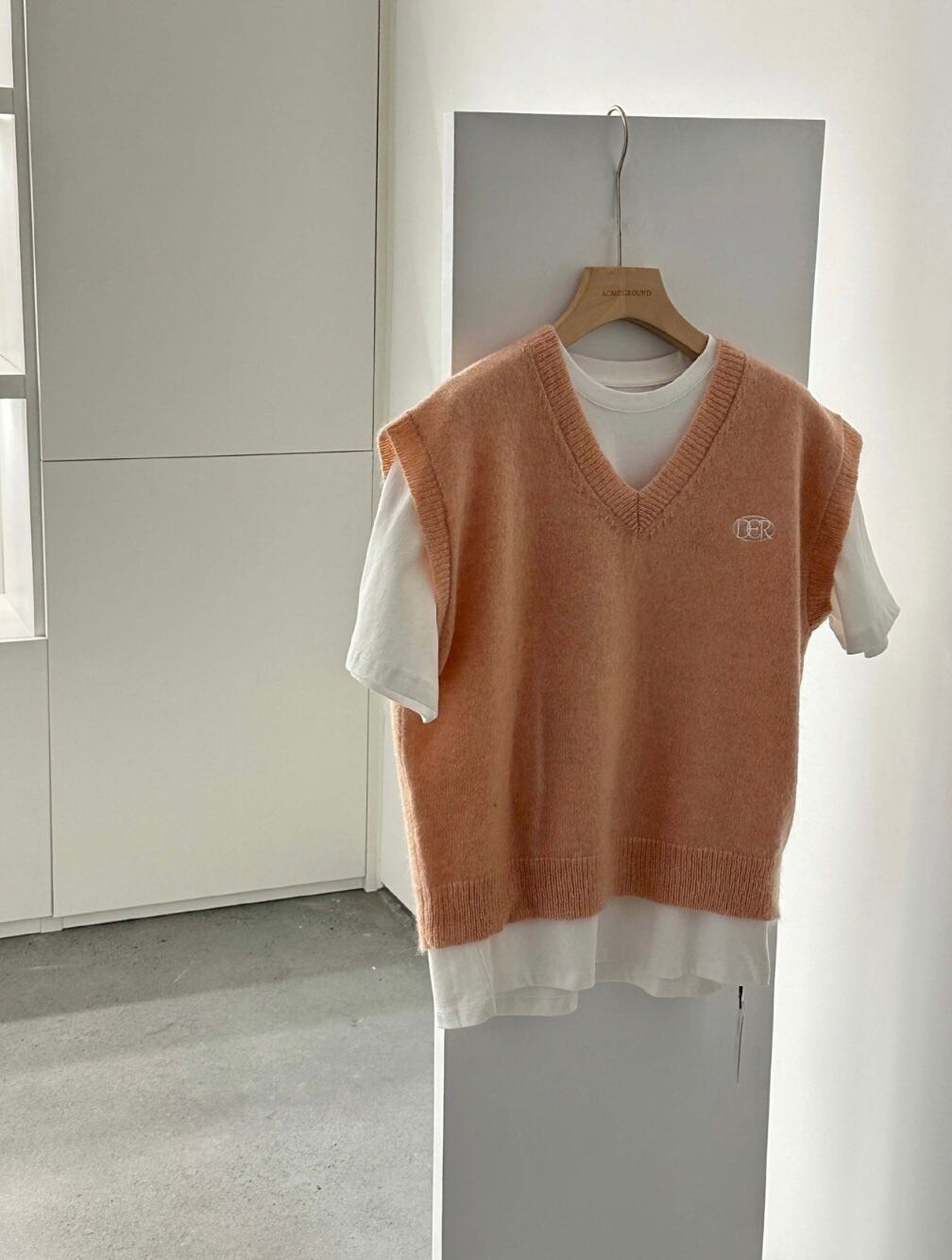 モヘア＆ウールロゴベストニットトップス　４色展開 - select store mirror meモヘア＆ウールロゴベストニットトップス　４色展開198601245mirror meselect store mirror me198601245ホワイト