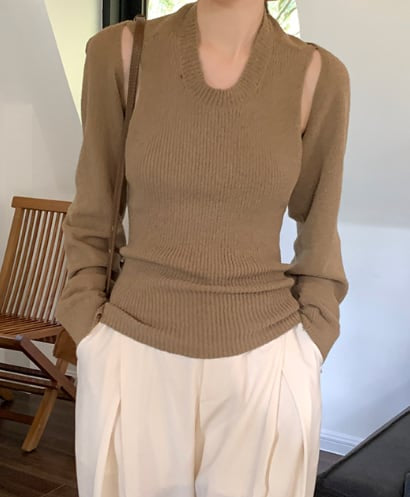 【動画あり】ショルダーカットバックオープンニット　４色展開 - select store mirror me【動画あり】ショルダーカットバックオープンニット　４色展開200256443mirror meselect store mirror me200256443アイボリー