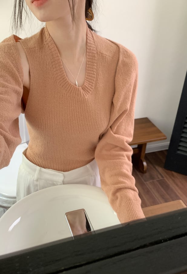 【動画あり】ショルダーカットバックオープンニット　４色展開 - select store mirror me【動画あり】ショルダーカットバックオープンニット　４色展開200256443mirror meselect store mirror me200256443アイボリー