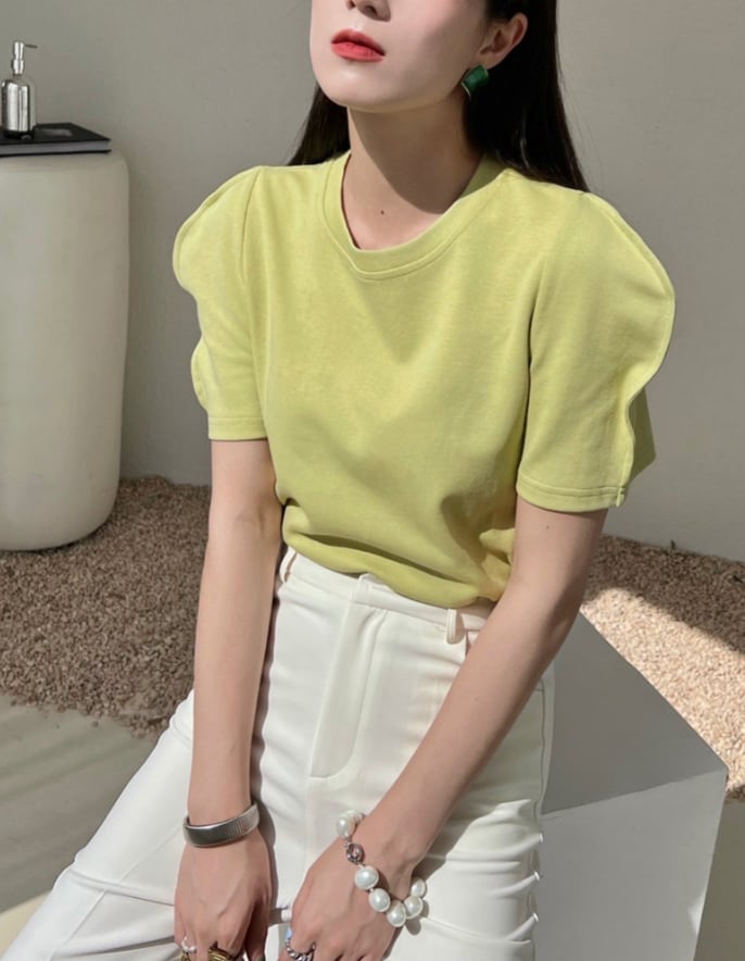 パフスリーブシンプルカラートップス　４色展開 - select store mirror meパフスリーブシンプルカラートップス　４色展開205695511mirror meselect store mirror me205695511ホワイト