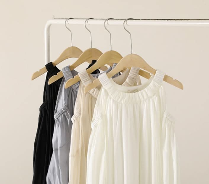 シフォンカットショルダーフレアロングワンピース　５色展開 - select store mirror meシフォンカットショルダーフレアロングワンピース　５色展開199894352mirror meselect store mirror me199894352ホワイト