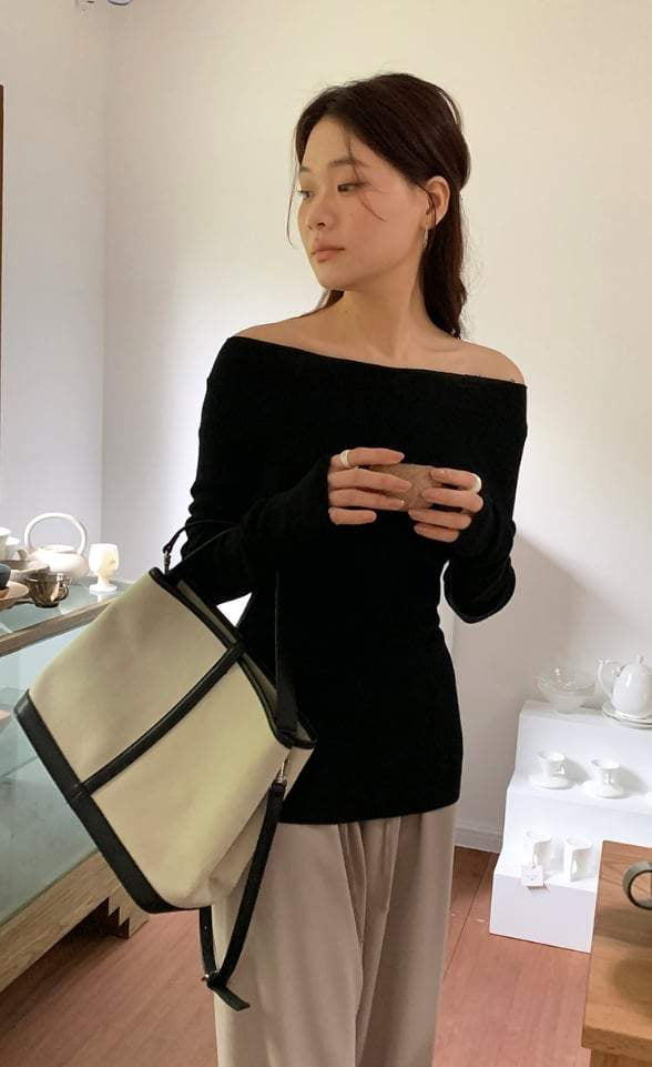 ＜インスタグラマー様ご愛用＞【動画あり】シースルーオフショルダーロングトップス　５色展開 - select store mirror me＜インスタグラマー様ご愛用＞【動画あり】シースルーオフショルダーロングトップス　５色展開200101105mirror meselect store mirror me200101105ホワイト