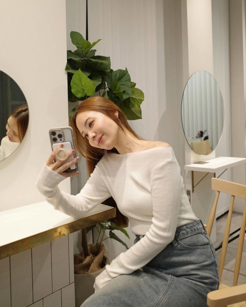 ＜インスタグラマー様ご愛用＞【動画あり】シースルーオフショルダーロングトップス　５色展開 - select store mirror me＜インスタグラマー様ご愛用＞【動画あり】シースルーオフショルダーロングトップス　５色展開200101105mirror meselect store mirror me200101105ホワイト