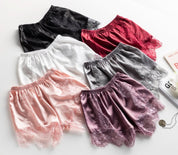 ＜即納在庫あり＞＜下着透け防止用＞レースインナー万能ショーツ　５色展開 - select store mirror me＜即納在庫あり＞＜下着透け防止用＞レースインナー万能ショーツ　５色展開52691233mirror meselect store mirror me52691233ホワイト（S〜L）58cm〜75cmのウエストの方向け