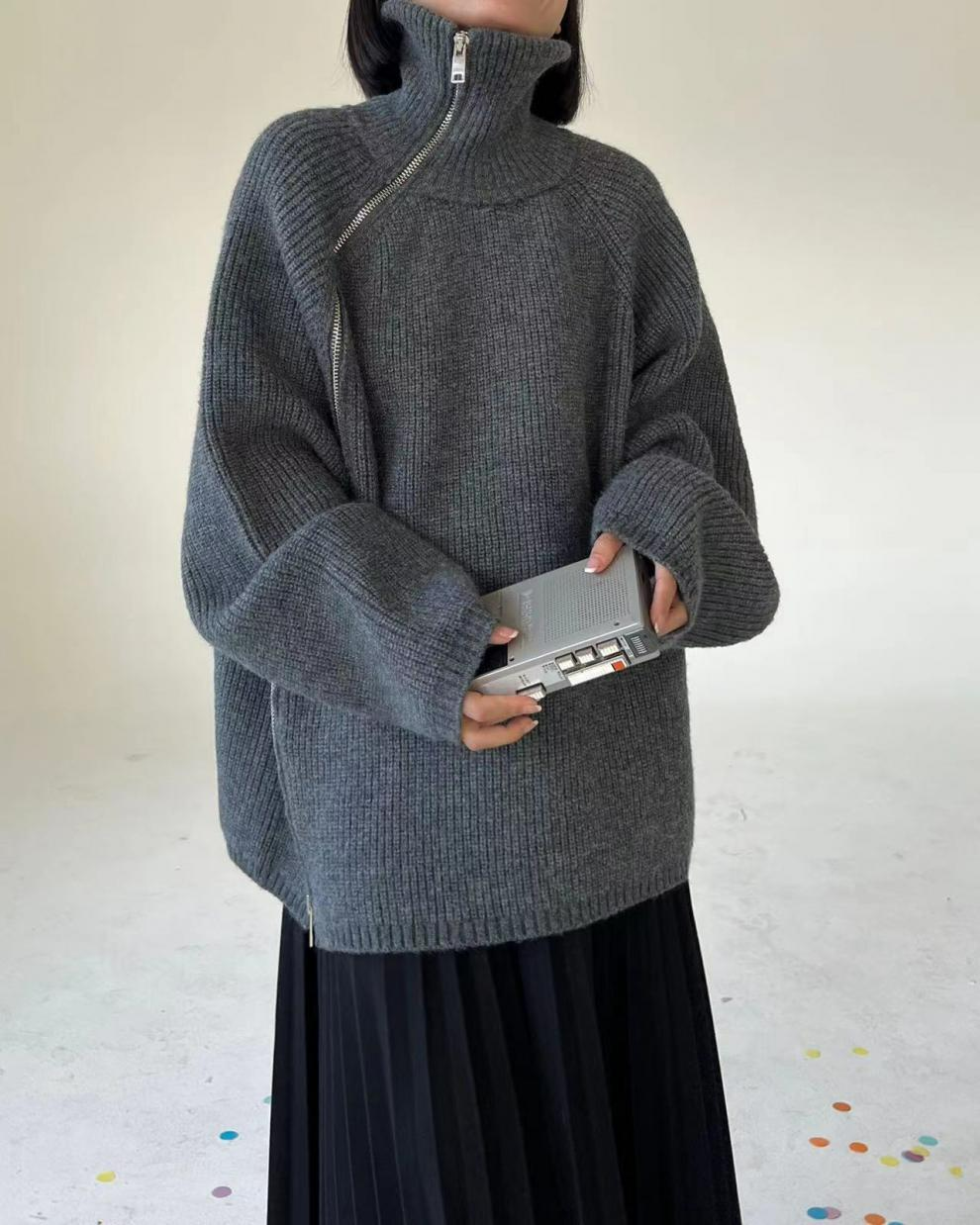 ２WAYジップタートルオフネックニットセーター