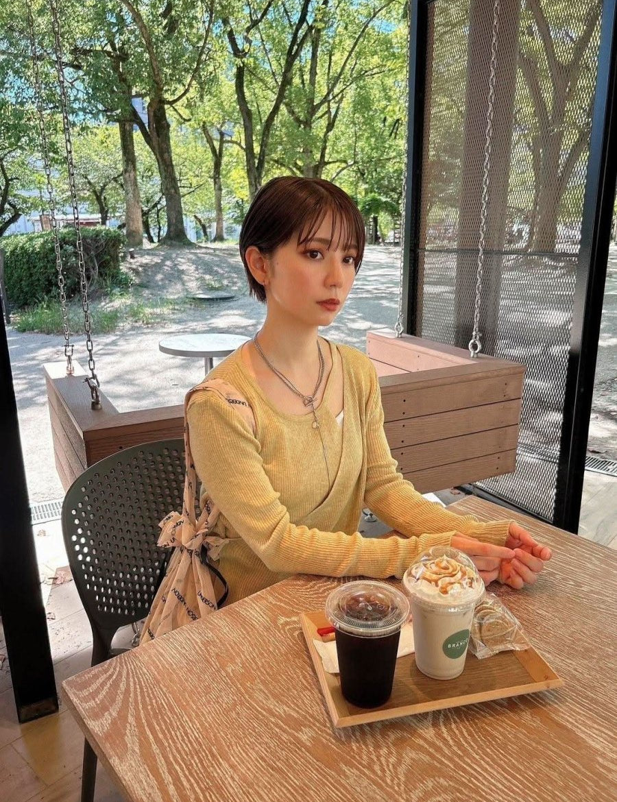 ＜インスタグラマー様ご愛用＞【動画あり】アシンメトリールーズシースルートップス　６色展開 - select store mirror me＜インスタグラマー様ご愛用＞【動画あり】アシンメトリールーズシースルートップス　６色展開150151669mirror meselect store mirror me150151669ホワイト