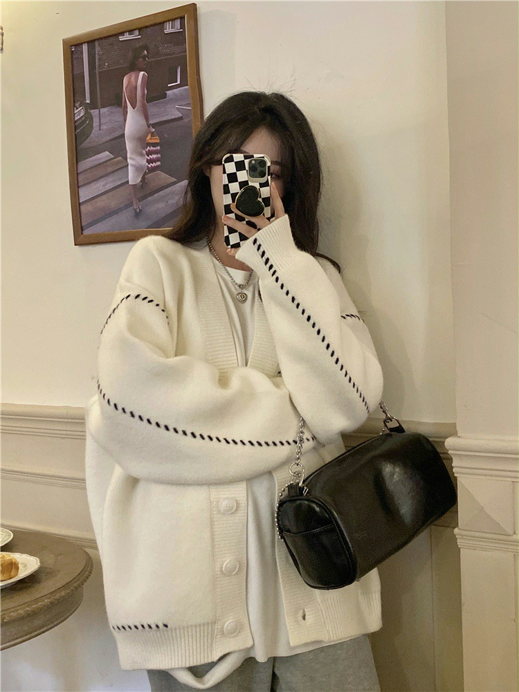 バイカラーステッチ厚めニットカーディガン　２色展開