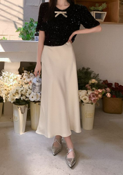 春カラーサテンロングスカート