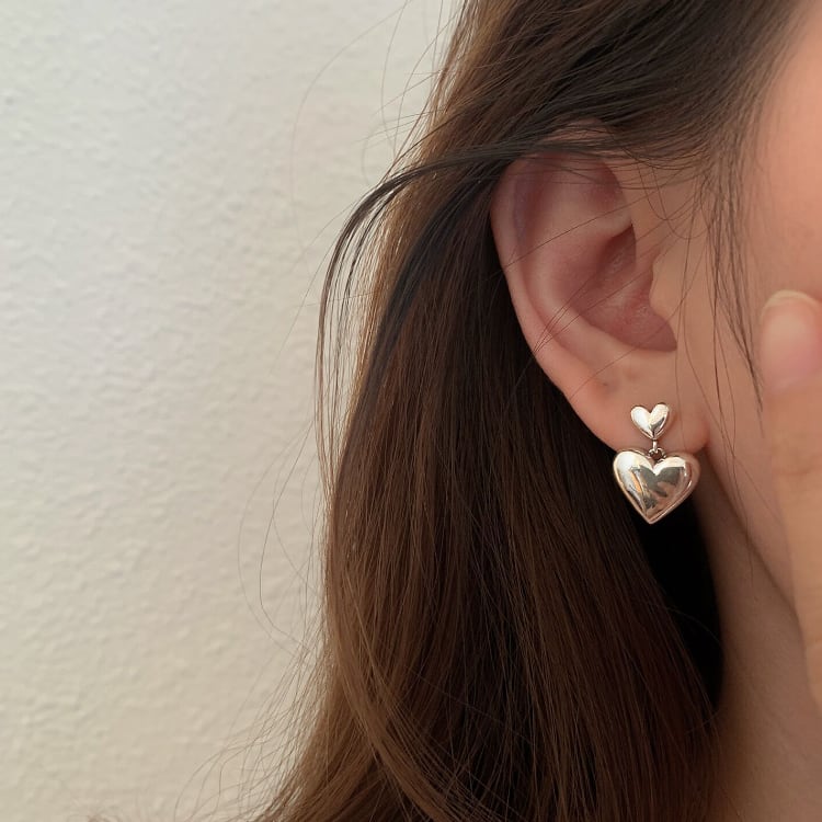 【シルバー925】ダブルハートシルバーカラーピアス　２タイプ - select store mirror me【シルバー925】ダブルハートシルバーカラーピアス　２タイプ194857806mirror meselect store mirror me194857806小サイズ