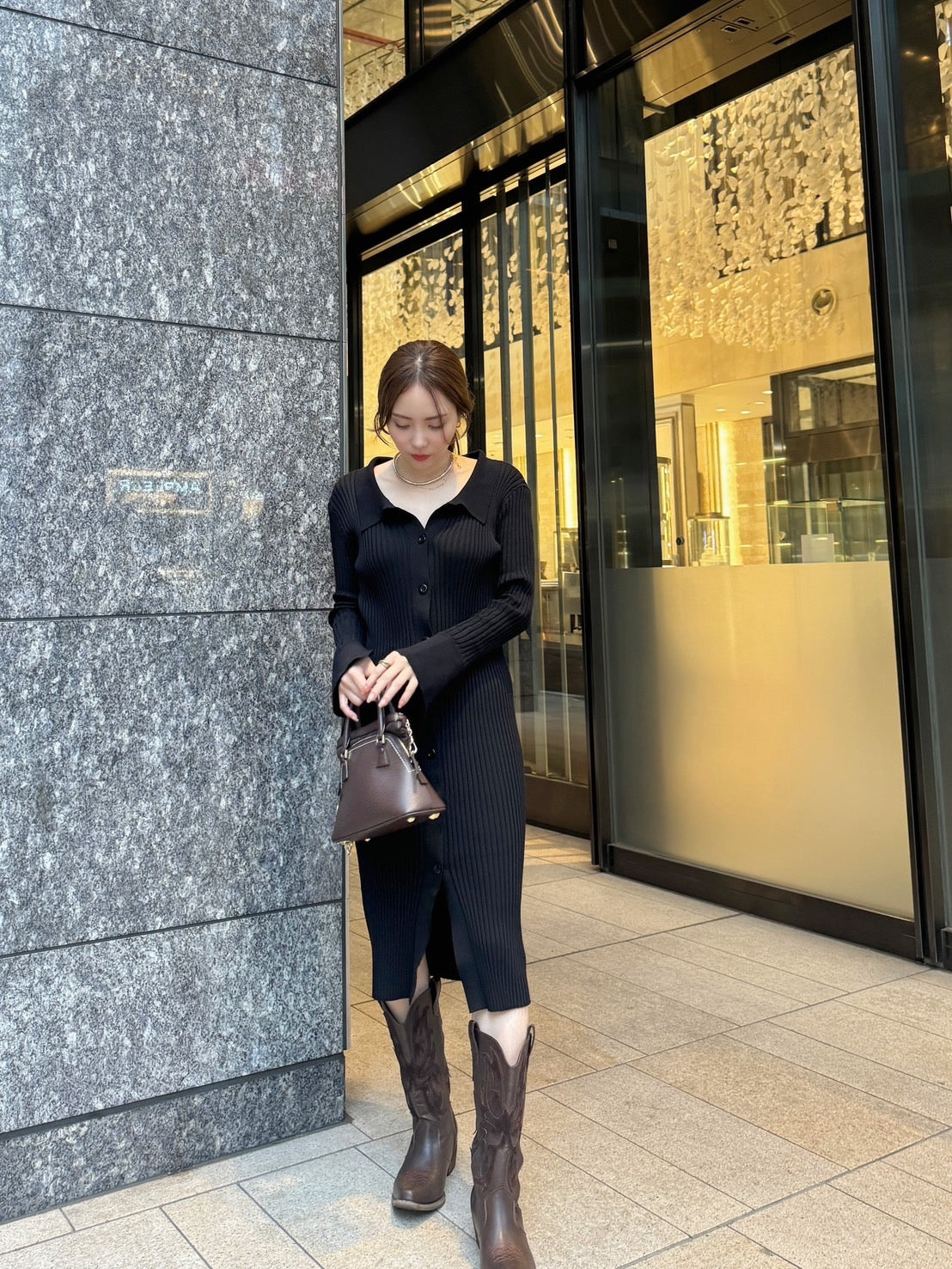 ＜インスタグラマー様ご愛用＞襟付き袖フレア切り替えリブニットワンピース　３色展開
