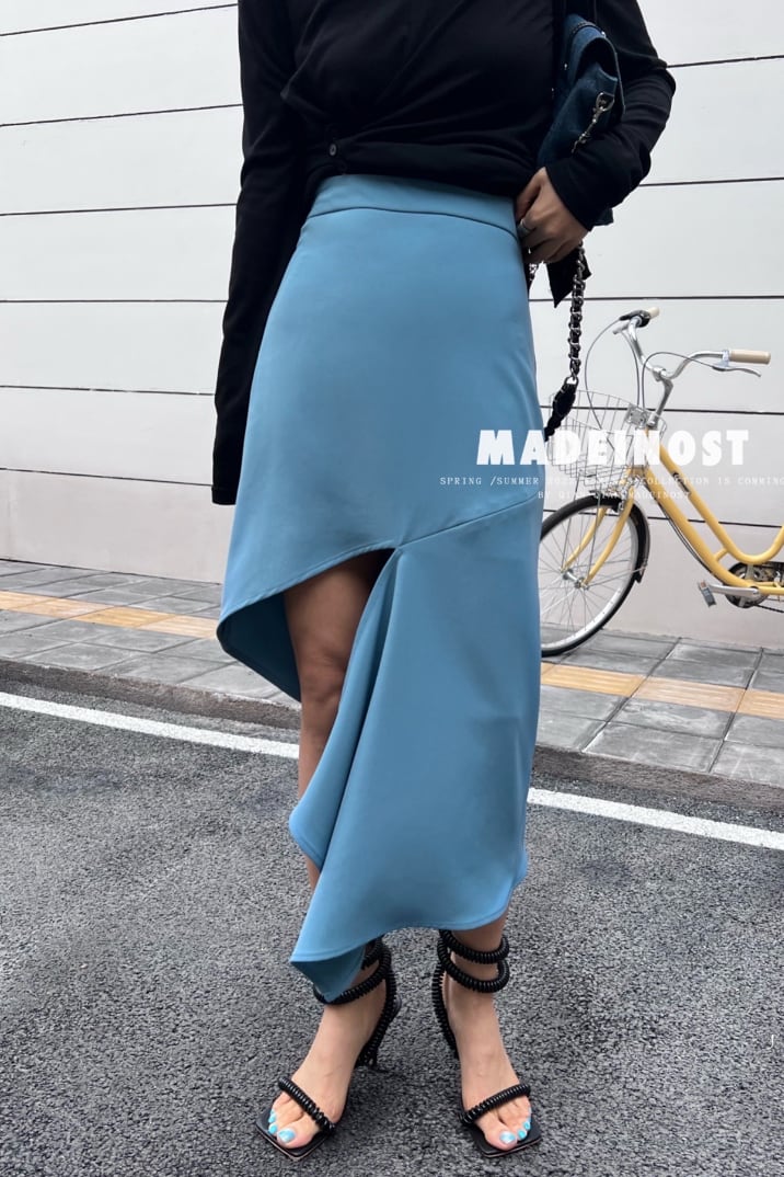 アシンメトリーカットKIKIスカート　４色展開 - select store mirror meアシンメトリーカットKIKIスカート　４色展開205735502mirror meselect store mirror me205735502ホワイトS