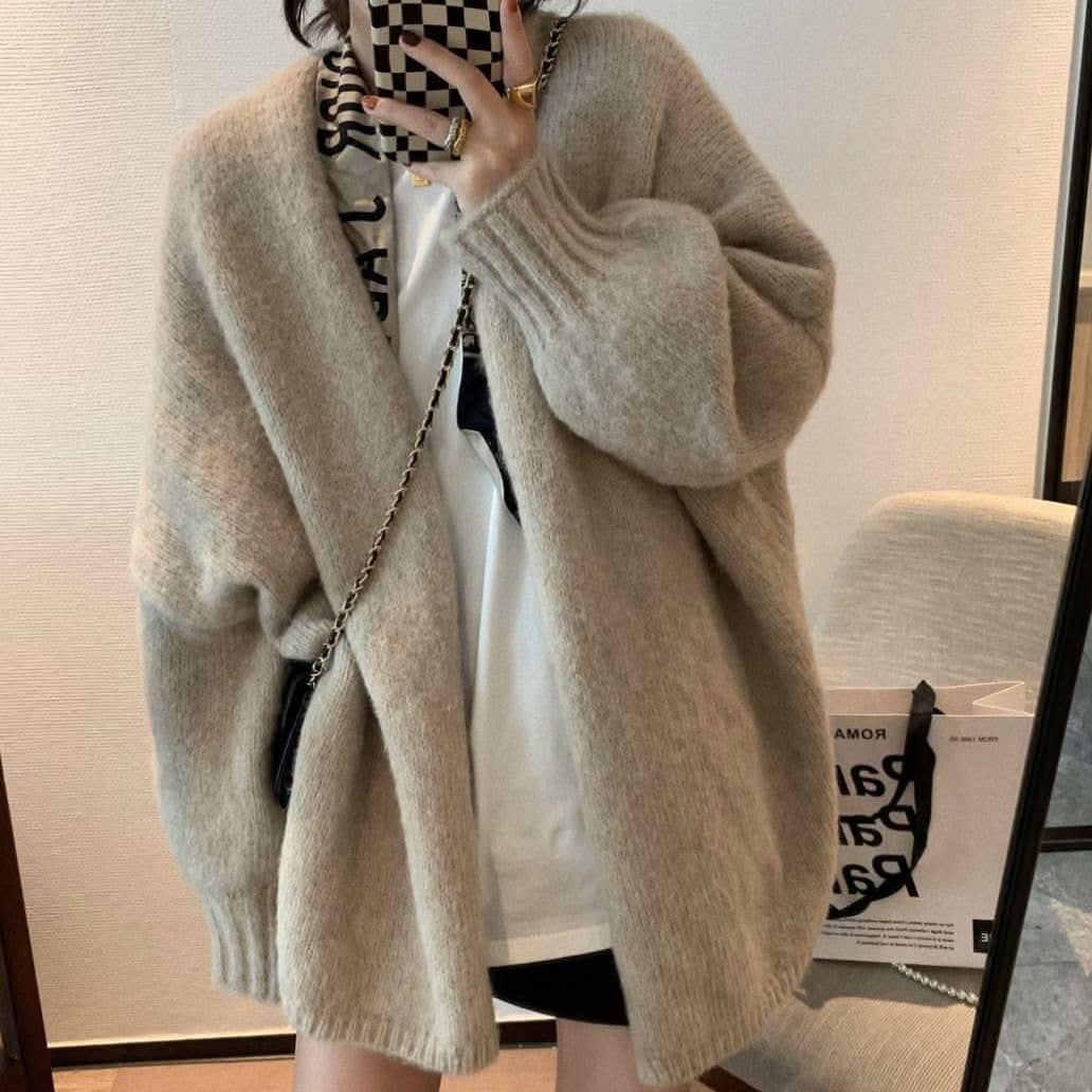 【動画あり】ミディアムLiLiニットカーディガン　４色展開 - select store mirror me【動画あり】ミディアムLiLiニットカーディガン　４色展開189963812mirror meselect store mirror me189963812ホワイト