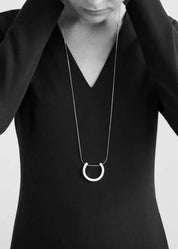 【動画あり】サークルシルバーLUKAネックレス - select store mirror me【動画あり】サークルシルバーLUKAネックレスmirror meselect store mirror meフリーサイズ