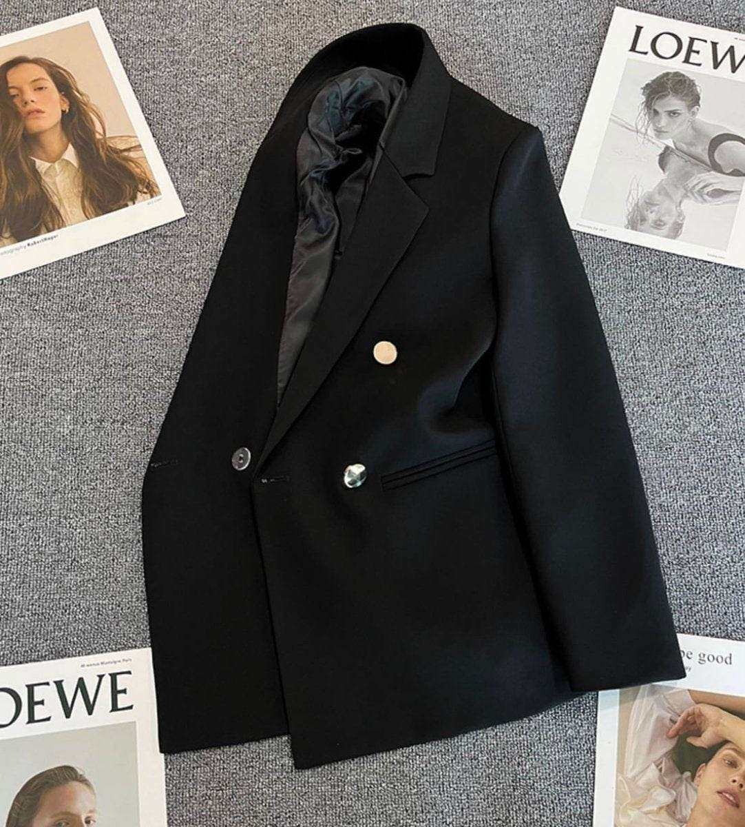 ＜Mサイズ１点即納＞【動画あり】美ラインシンプルシングルボタンジャケット　２色展開 - select store mirror me＜Mサイズ１点即納＞【動画あり】美ラインシンプルシングルボタンジャケット　２色展開194552775mirror meselect store mirror me194552775S