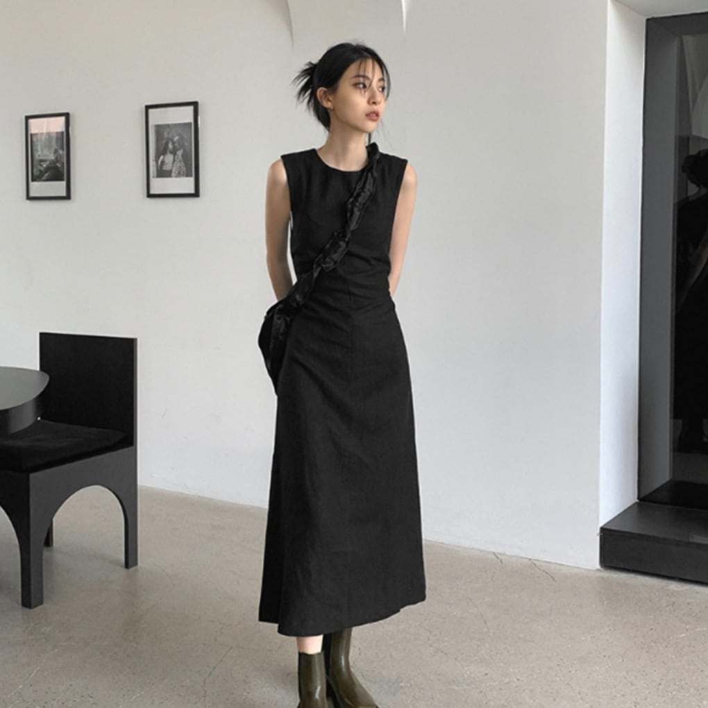 バックデザインギャザーカットリボンリネンワンピース - select store mirror meバックデザインギャザーカットリボンリネンワンピースmirror meselect store mirror meフリーサイズ