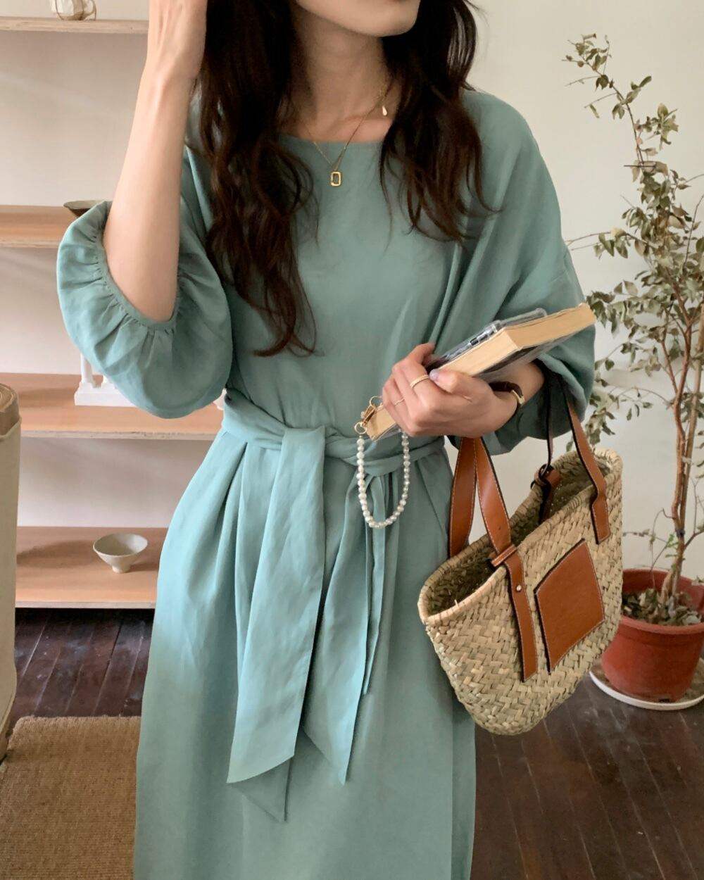 エメラルドカラーパフスリーブラフワンピース - select store mirror meエメラルドカラーパフスリーブラフワンピースmirror meselect store mirror meフリーサイズ