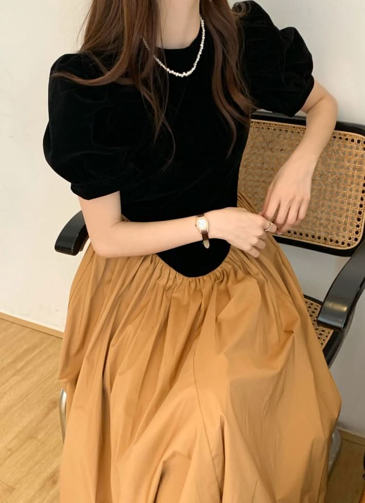 カラー切り替えプリーツワンピース - select store mirror meカラー切り替えプリーツワンピースmirror meselect store mirror meフリーサイズ