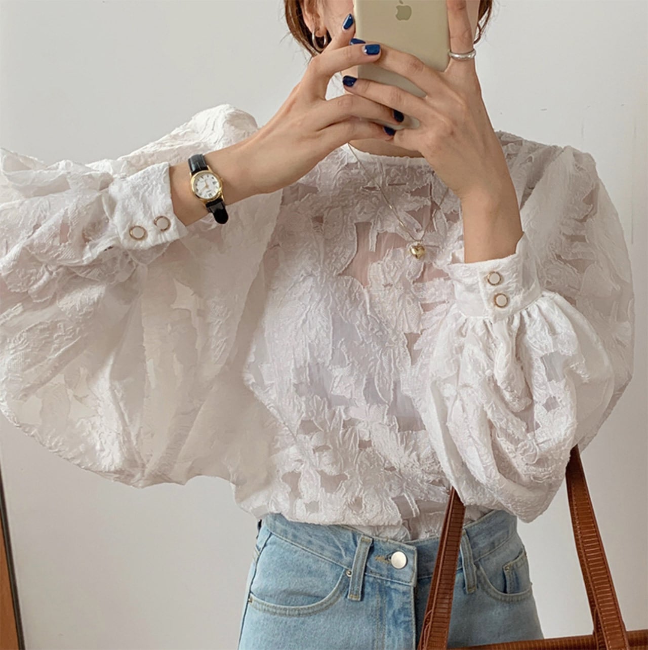 ランタンスリーブホワイト刺繍シースルーブラウス - select store mirror meランタンスリーブホワイト刺繍シースルーブラウスmirror meselect store mirror meフリーサイズ