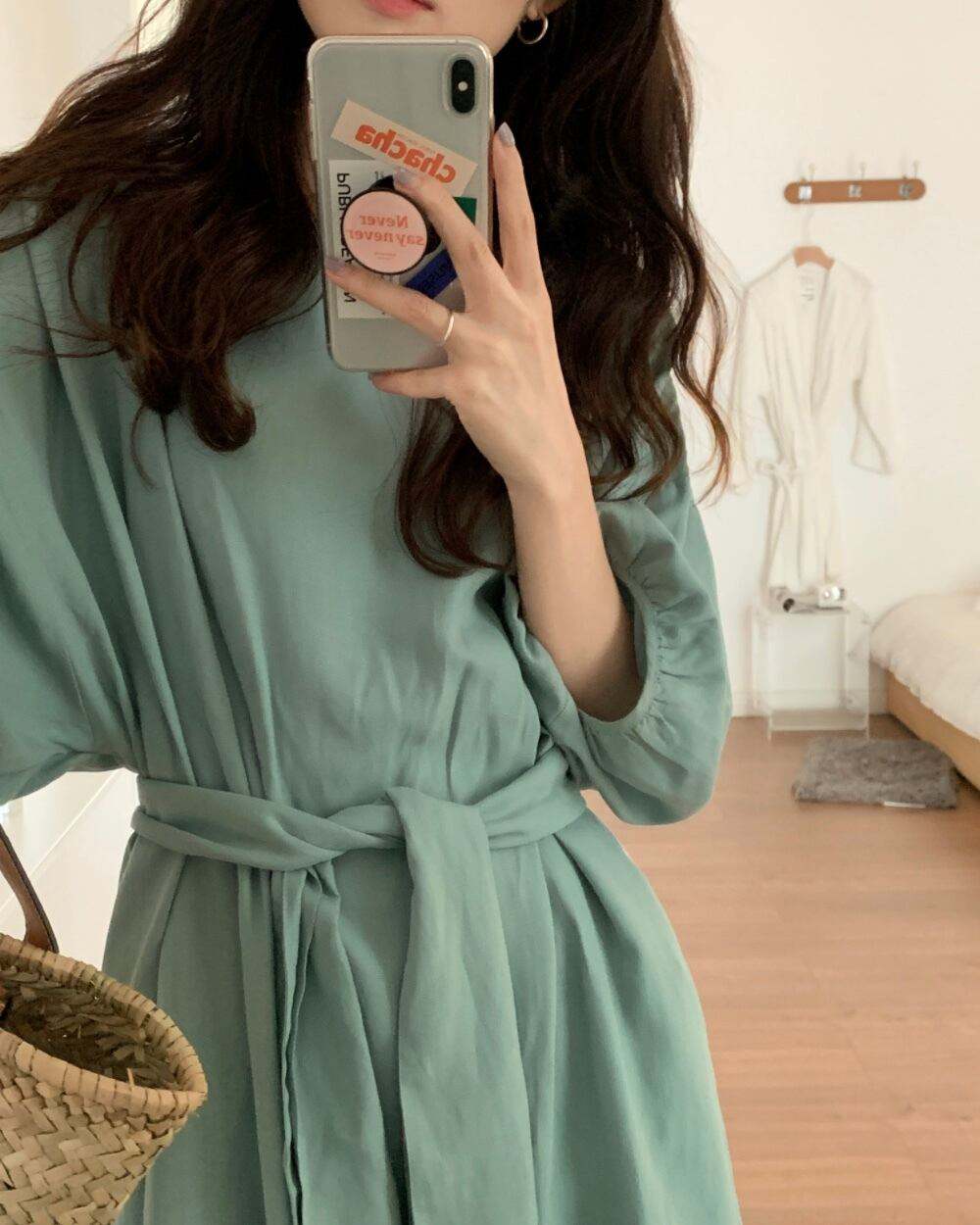 エメラルドカラーパフスリーブラフワンピース - select store mirror meエメラルドカラーパフスリーブラフワンピースmirror meselect store mirror meフリーサイズ