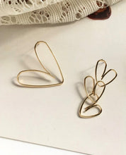 アシンメトリーニュアンスハートピアス - select store mirror meアシンメトリーニュアンスハートピアスmirror meselect store mirror meフリーサイズ