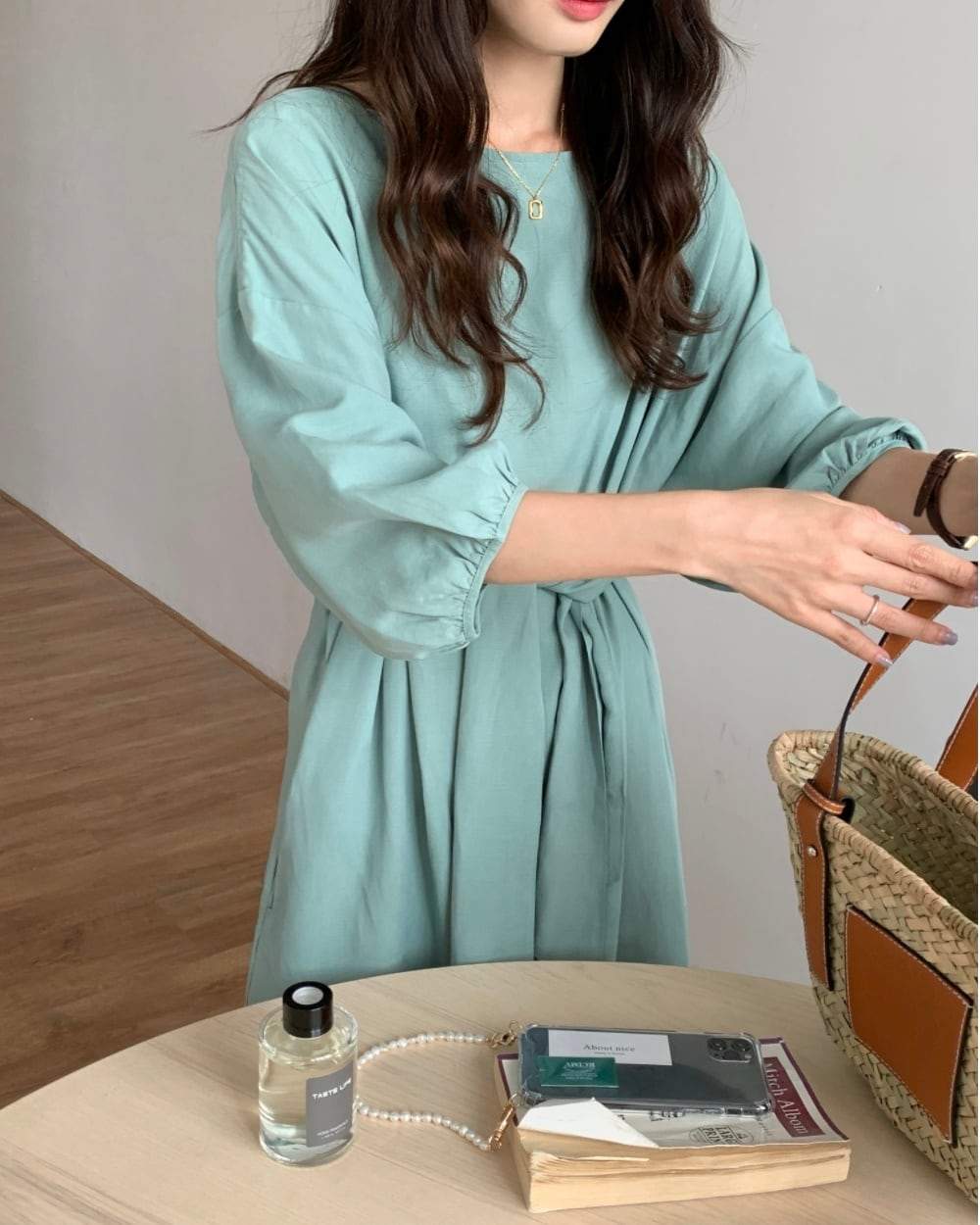 エメラルドカラーパフスリーブラフワンピース - select store mirror meエメラルドカラーパフスリーブラフワンピースmirror meselect store mirror meフリーサイズ