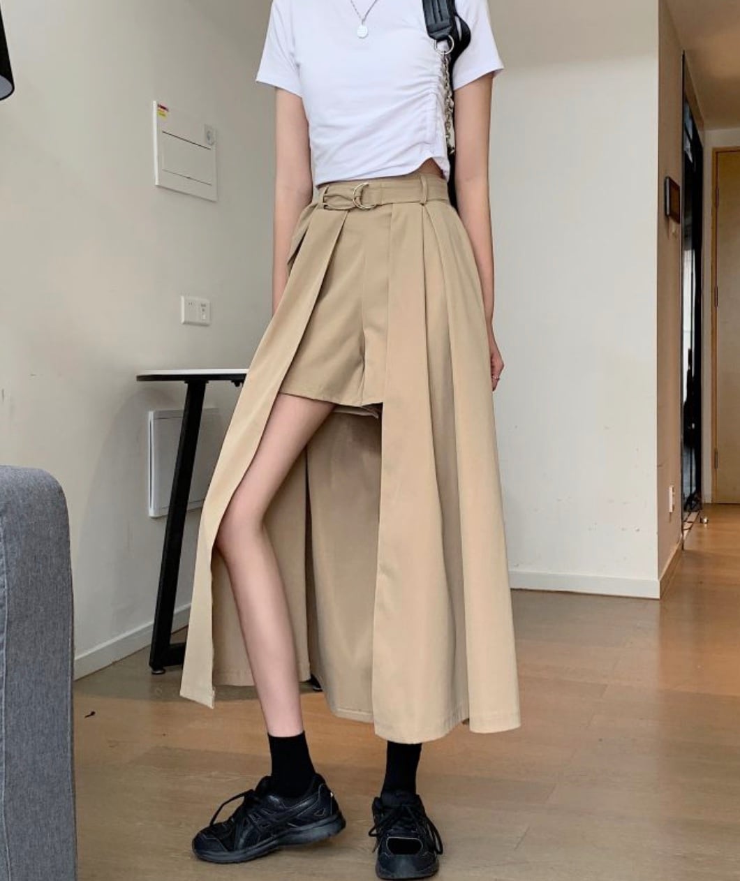 ハイウエストベルトベージュパンツスカート - select store mirror meハイウエストベルトベージュパンツスカートmirror meselect store mirror meフリーサイズ