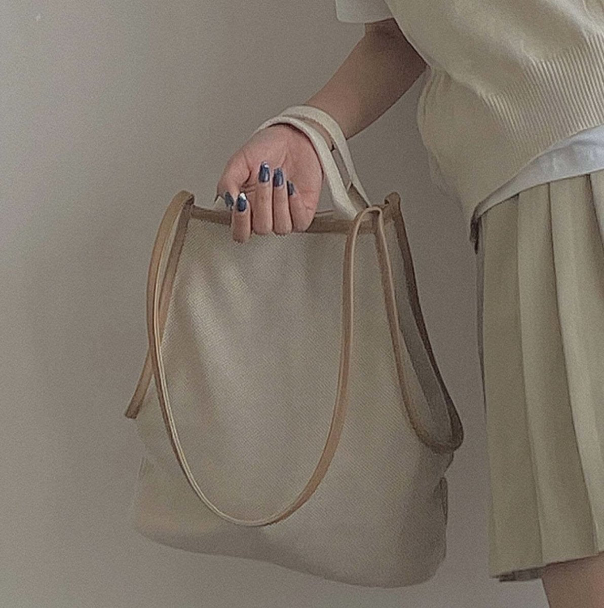 ＜お買い物バッグにもおすすめ＞キャンバス生地ナチュラルビッグショルダートートバッグ - select store mirror me＜お買い物バッグにもおすすめ＞キャンバス生地ナチュラルビッグショルダートートバッグmirror meselect store mirror meフリーサイズ