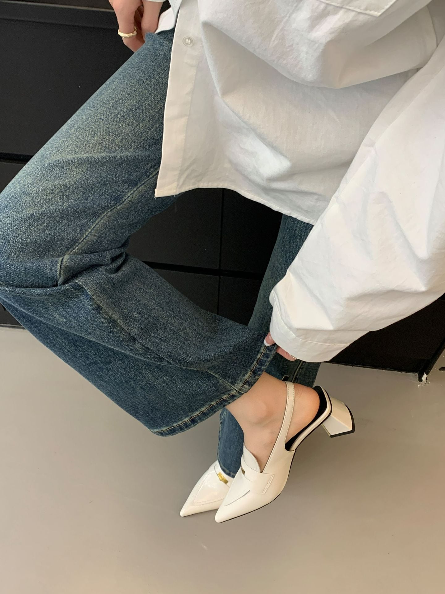 PARISシンプルデザインミュール　２色展開 - select store mirror mePARISシンプルデザインミュール　２色展開205740753mirror meselect store mirror me205740752ホワイト22cm