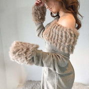 ＜ベージュSサイズ１点即納＞【動画あり】ラビットファーオフショルワンピース ２色展開 - select store mirror me＜ベージュSサイズ１点即納＞【動画あり】ラビットファーオフショルワンピース ２色展開52692785mirror meselect store mirror me52692785【即納】ベージュ×S
