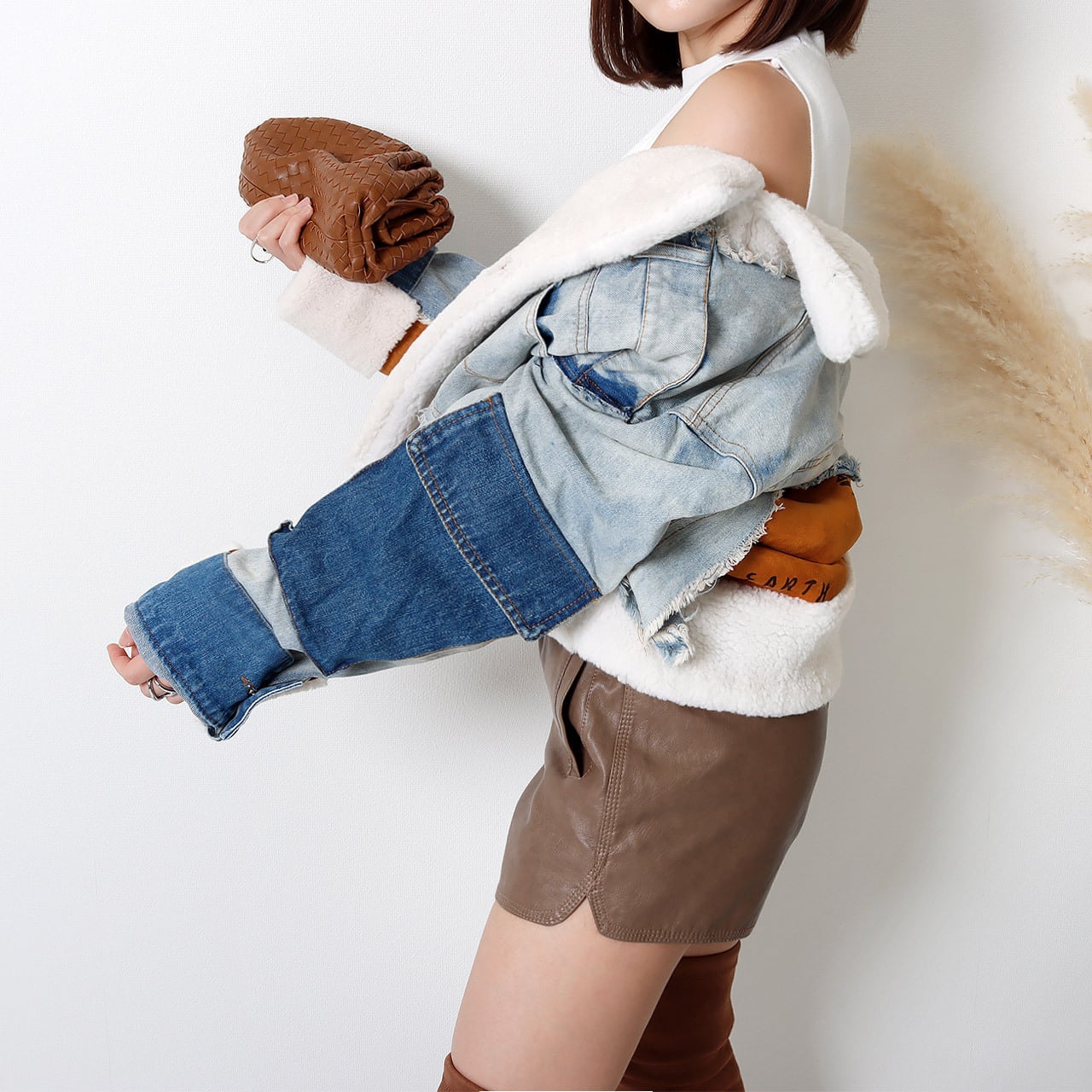 ＜ブラックS１点即納＞セミマットPUレザーショート丈ソフトスリットパンツ　３色展開 - select store mirror me＜ブラックS１点即納＞セミマットPUレザーショート丈ソフトスリットパンツ　３色展開79223270mirror meselect store mirror me79223270ベージュ S