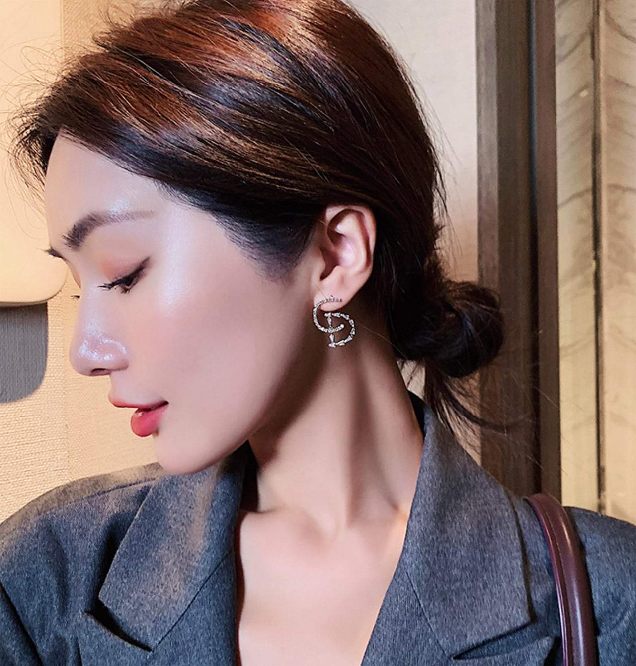 SALE【通常3,580▶︎3,222円】＜４点即納＞【高品質シルバー925】【動画あり】ゴールドモチーフデザインビジューピアス - select store mirror meSALE【通常3,580▶︎3,222円】＜４点即納＞【高品質シルバー925】【動画あり】ゴールドモチーフデザインビジューピアスmirror meselect store mirror meフリーサイズ