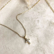 SALE【通常3,980▶︎3,582円＜ゴールド１点即納＞【シルバー925使用】ミニクロスジルコニア華奢ネックレス　３色展開 - select store mirror meSALE【通常3,980▶︎3,582円＜ゴールド１点即納＞【シルバー925使用】ミニクロスジルコニア華奢ネックレス　３色展開78795298mirror meselect store mirror me78795298【即納】ゴールド