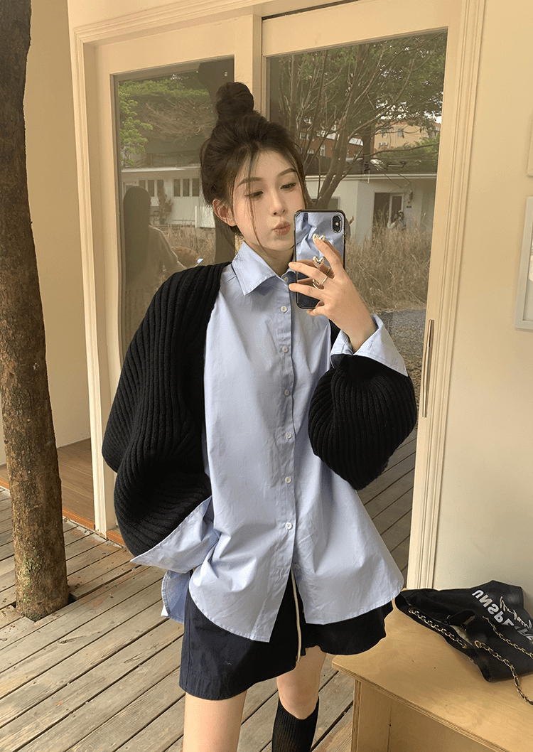重ね着スタイルのセーターワンピ - select store mirror me重ね着スタイルのセーターワンピselect store mirror meselect store mirror meブルーシャツ＋黒ニット　ワンサイズ