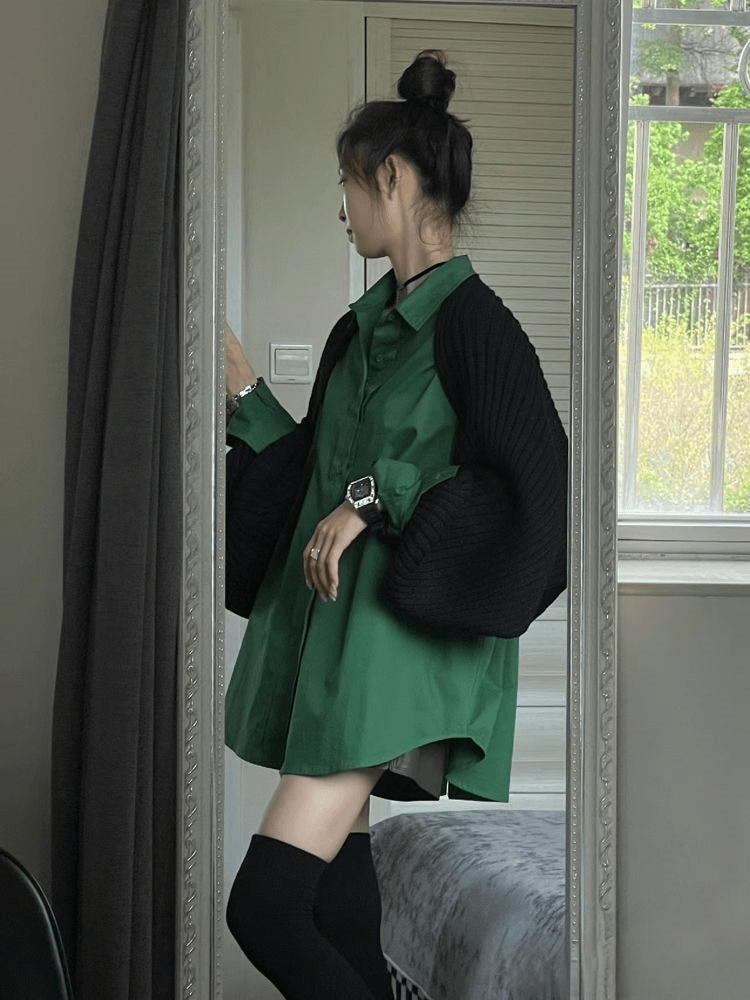 レイヤードスタイルのブラックニットシャツワンピース - select store mirror meレイヤードスタイルのブラックニットシャツワンピースselect store mirror meselect store mirror meS