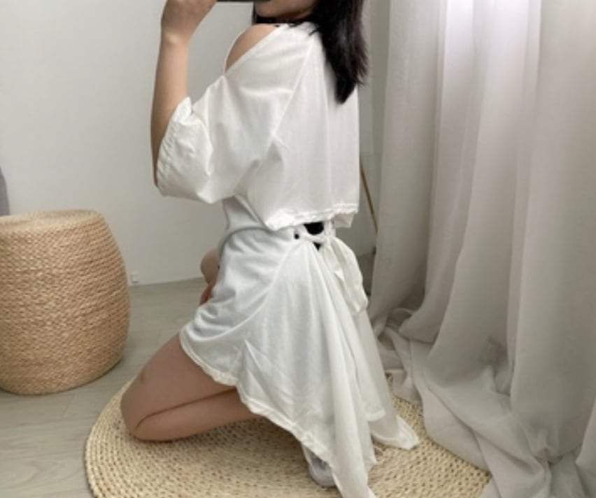 ＜上質シルク＞バック変形リボンデザインロングTシャツ　２色展開 - select store mirror me＜上質シルク＞バック変形リボンデザインロングTシャツ　２色展開122751299mirror meselect store mirror me122751299ホワイト S