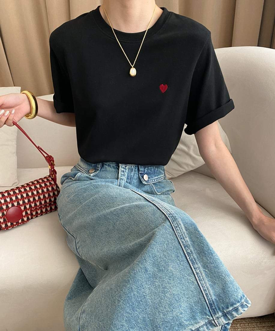 【動画あり】ハートワンポイントデザインTシャツ　２色展開 - select store mirror me【動画あり】ハートワンポイントデザインTシャツ　２色展開208696980mirror meselect store mirror me208696980ホワイトS
