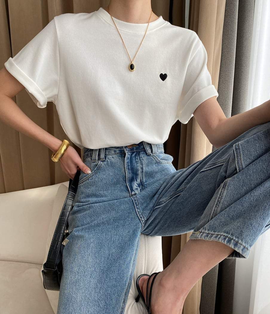 【動画あり】ハートワンポイントデザインTシャツ　２色展開 - select store mirror me【動画あり】ハートワンポイントデザインTシャツ　２色展開208696980mirror meselect store mirror me208696980ホワイトS