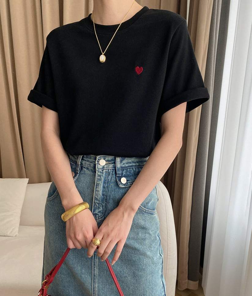 【動画あり】ハートワンポイントデザインTシャツ　２色展開 - select store mirror me【動画あり】ハートワンポイントデザインTシャツ　２色展開208696980mirror meselect store mirror me208696980ホワイトS