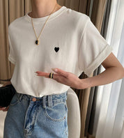 【動画あり】ハートワンポイントデザインTシャツ　２色展開 - select store mirror me【動画あり】ハートワンポイントデザインTシャツ　２色展開208696980mirror meselect store mirror me208696980ホワイトS