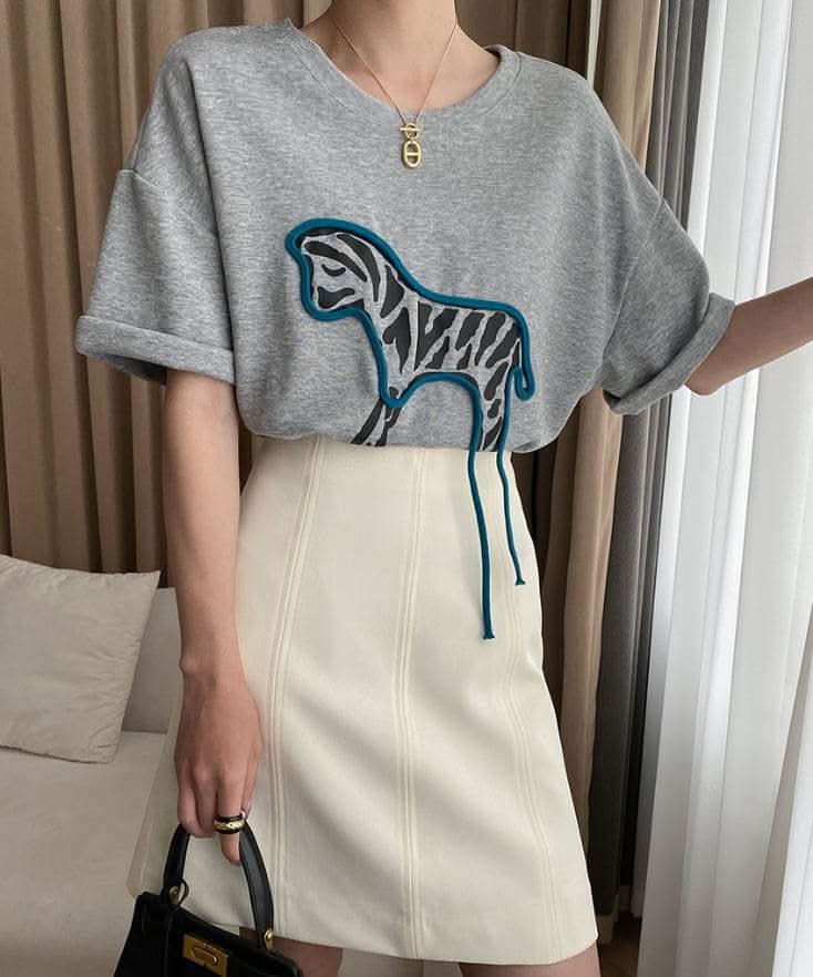 【動画あり】ゼブラデザインTシャツ　３色展開 - select store mirror me【動画あり】ゼブラデザインTシャツ　３色展開208525209mirror meselect store mirror me208525209ホワイト
