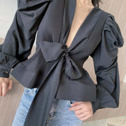 【動画あり】ディープVネックシフォンリボンブラウス　２色展開 - select store mirror me【動画あり】ディープVネックシフォンリボンブラウス　２色展開115201291mirror meselect store mirror me115201291ホワイト