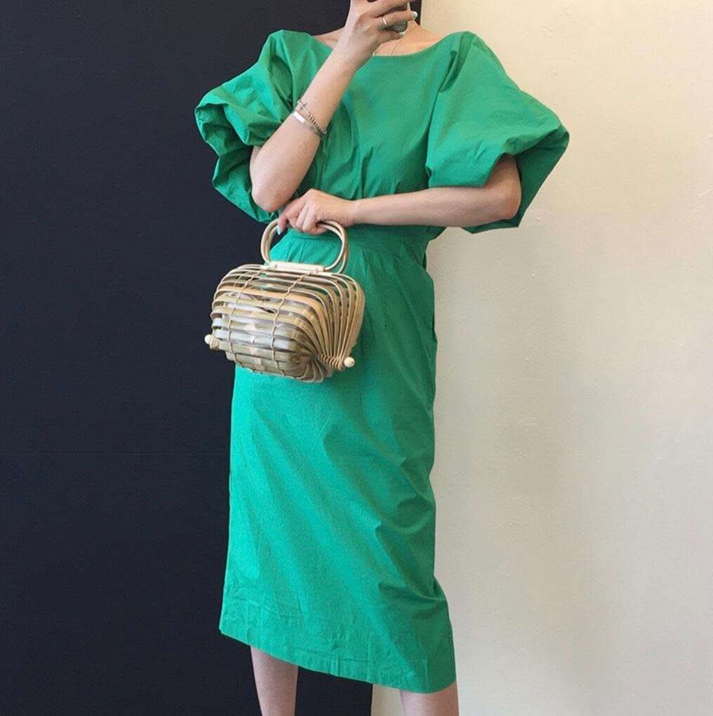 バックVネックリボンレトロパフスリーブワンピース　２色展開 - select store mirror meバックVネックリボンレトロパフスリーブワンピース　２色展開117563402mirror meselect store mirror me117563402パープル M