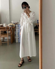Vネックボタンナチュラルワンピース　２色展開 - select store mirror meVネックボタンナチュラルワンピース　２色展開121588831mirror meselect store mirror me121588831ホワイト