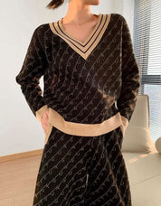 【動画あり】大ヒット！ロゴデザインVネックトップス＆フレアパンツニットセットアップ　２色展開 - select store mirror me【動画あり】大ヒット！ロゴデザインVネックトップス＆フレアパンツニットセットアップ　２色展開155607451mirror meselect store mirror me155607451ベージュS