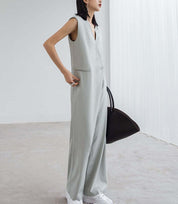 ＜大ヒット＞【動画あり】Vネックノースリーブサックロンパース　２色展開 - select store mirror me＜大ヒット＞【動画あり】Vネックノースリーブサックロンパース　２色展開176742516mirror meselect store mirror me176742516グレーS