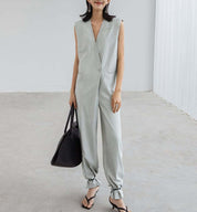 ＜大ヒット＞【動画あり】Vネックノースリーブサックロンパース　２色展開 - select store mirror me＜大ヒット＞【動画あり】Vネックノースリーブサックロンパース　２色展開176742516mirror meselect store mirror me176742516グレーS