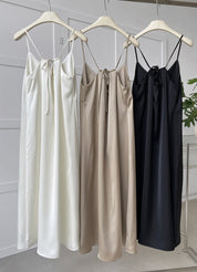 バックストラップVネックワンピース　３色展開 - select store mirror meバックストラップVネックワンピース　３色展開190261196mirror meselect store mirror me190261196ホワイトS