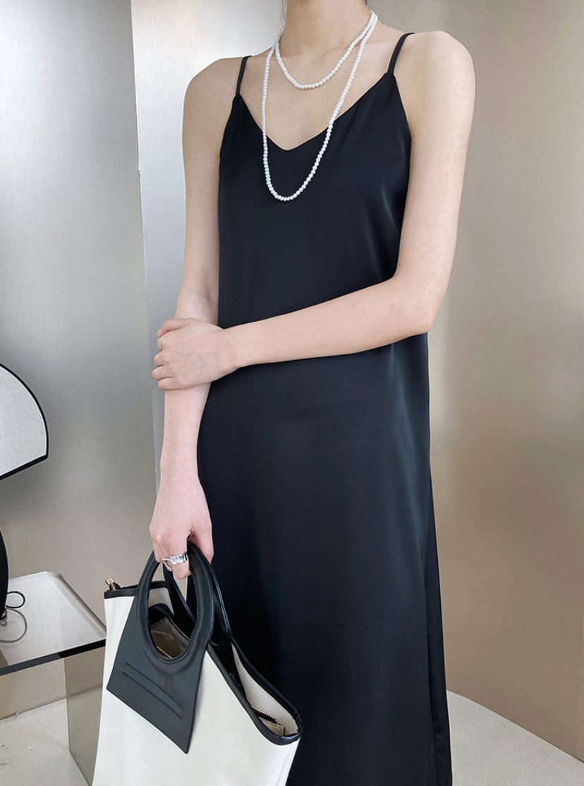 バックストラップVネックワンピース　３色展開 - select store mirror meバックストラップVネックワンピース　３色展開190261196mirror meselect store mirror me190261196ホワイトS