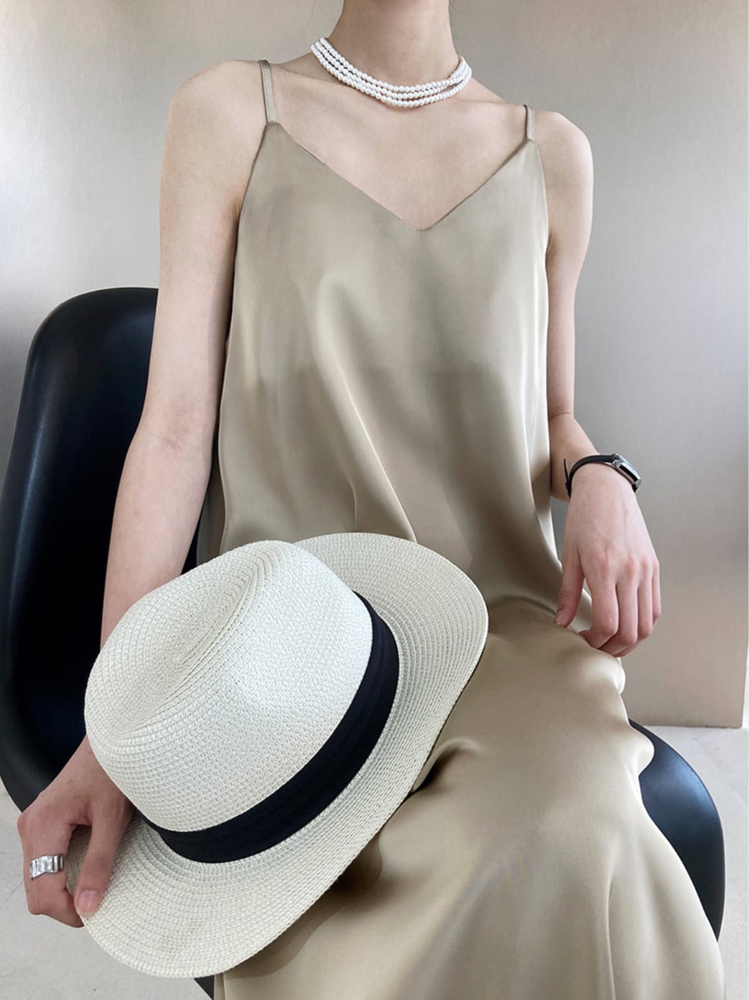 バックストラップVネックワンピース　３色展開 - select store mirror meバックストラップVネックワンピース　３色展開190261196mirror meselect store mirror me190261196ホワイトS
